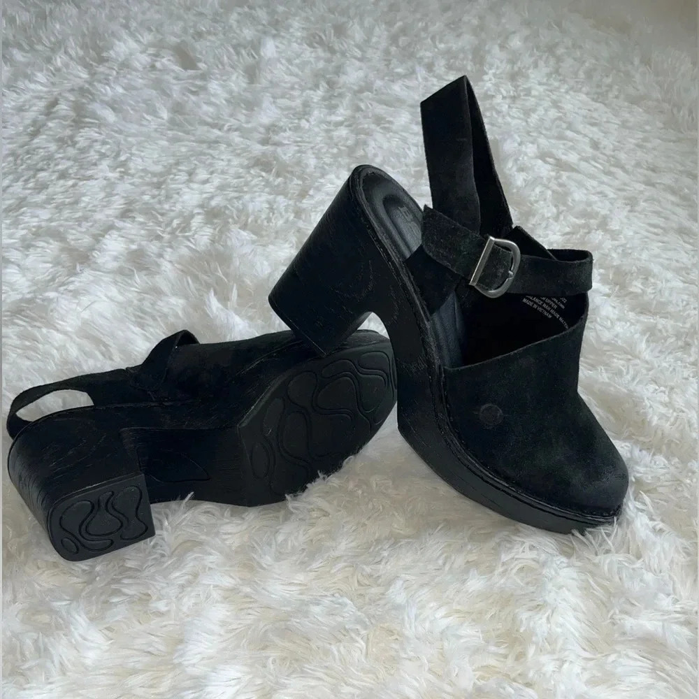 Born | Devlyn Clogs - image 3